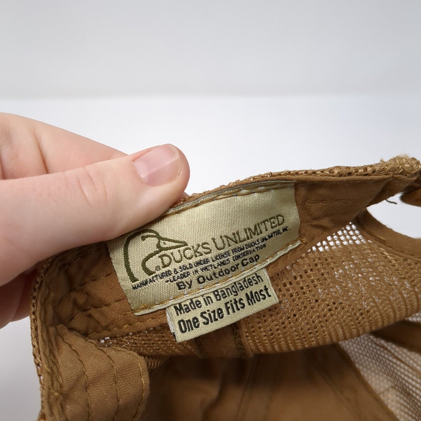 Duck Unlimited Strapback Trucker Hat Brown OS Adjustable Mesh Back Outdoor Cap