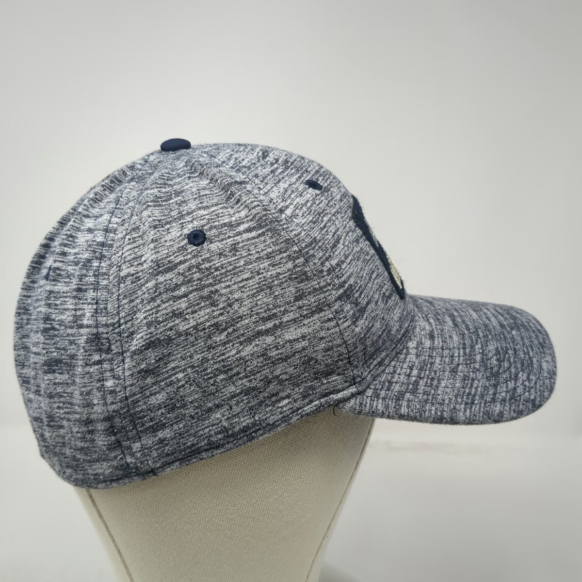 The Game Baseball Cap Gray M Lake Tahoe Bear Red Hut A-Flex Stretch Fitted Hat