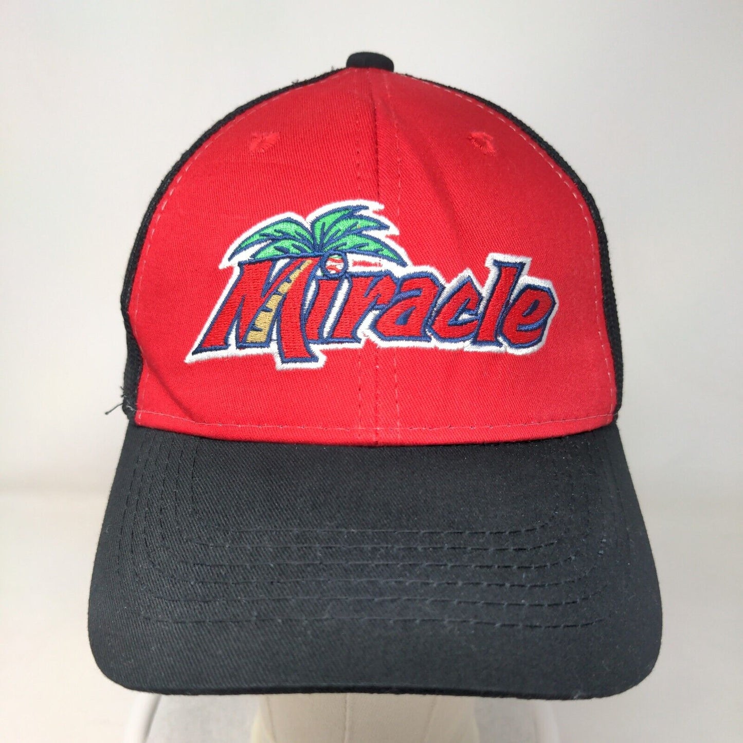 Miracle Snapback Mesh Back Trucker Hat Black OSFM Palm Tree Colorblock