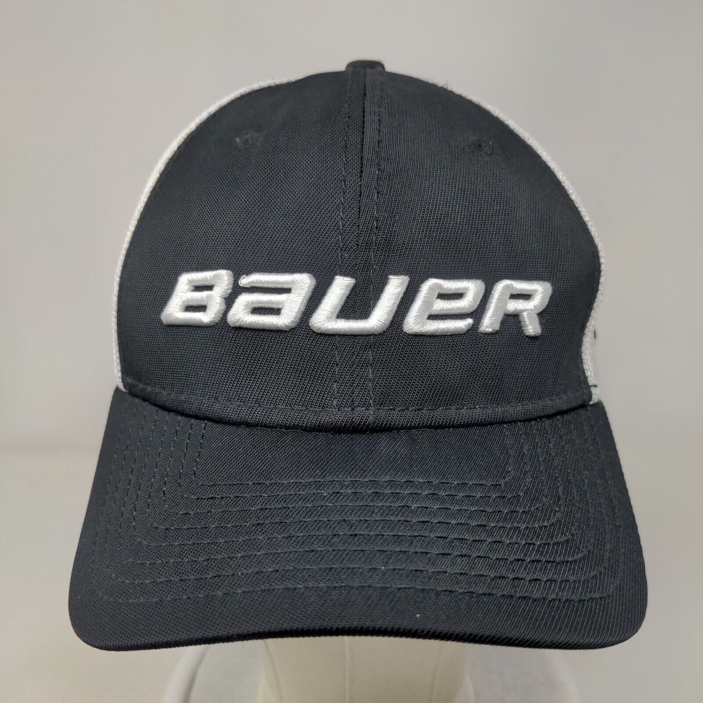 Bauer Fitted Trucker Hat Black S-M Embroidered Mesh Back 39Thirty New Era