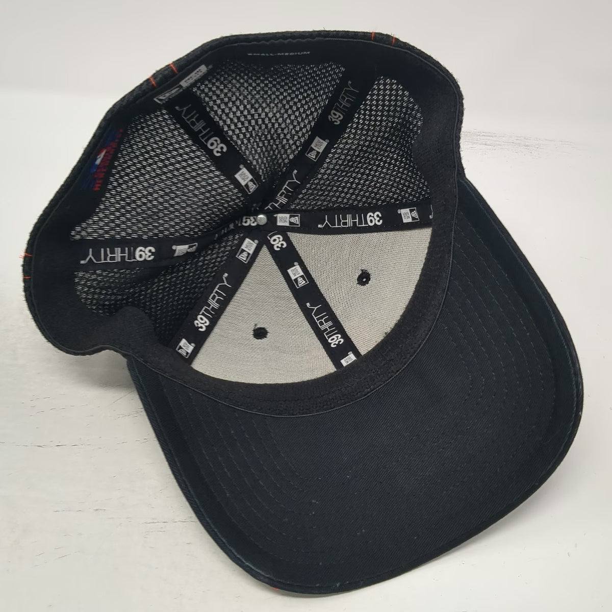 New Era San Francisco Giants MLB Baseball Cap Black Orange M Mesh Back Stretch Fit