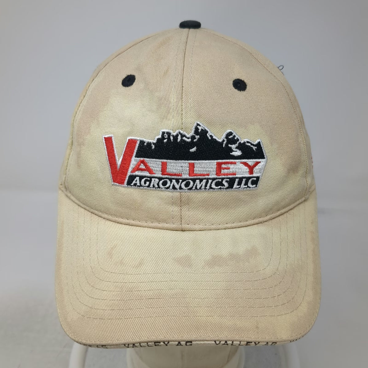 Bucks Bags Valley Agronomics Beige Baseball Cap One Size US Flag Logo Hat