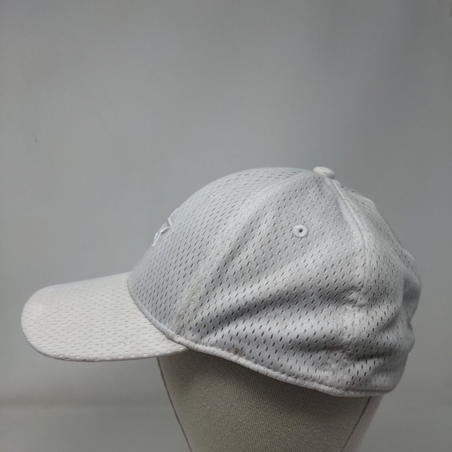 Starter Fitted Hat White L/XL Dri-Star Embroidered Breathable Outdoor