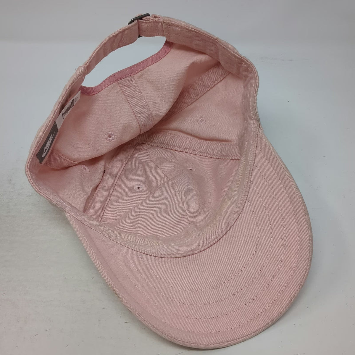 Nike Baseball Cap Pink One Size Slideback Adjustable Embroidered Swoosh Hat