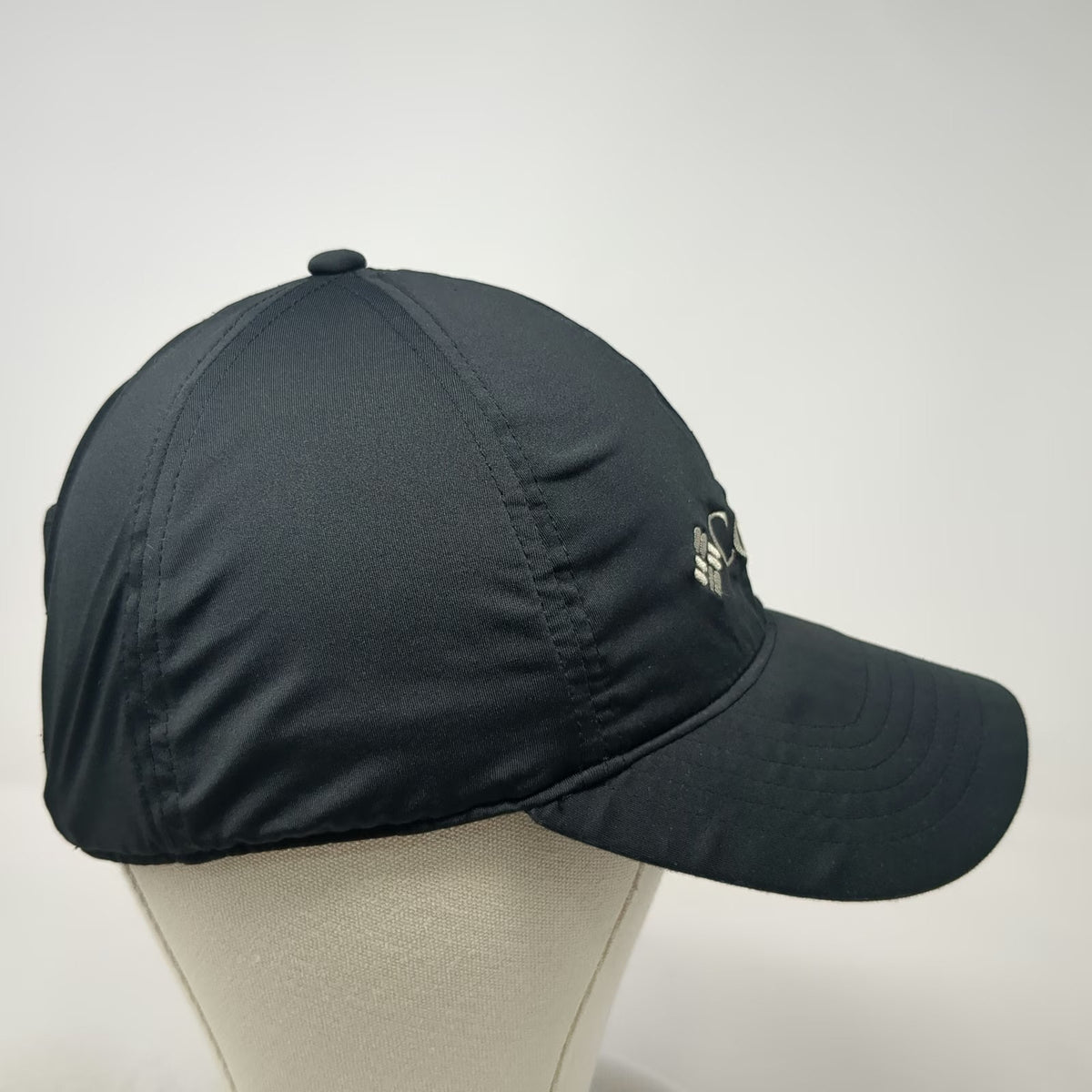 Columbia Baseball Cap Black One Size Strapback Curved Brim Embroidered Logo Hat