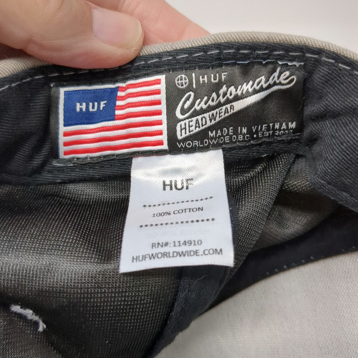HUF 5 Panel Beige One Size Snapback Cotton Logo Patch Hat Adjustable Flat Brim