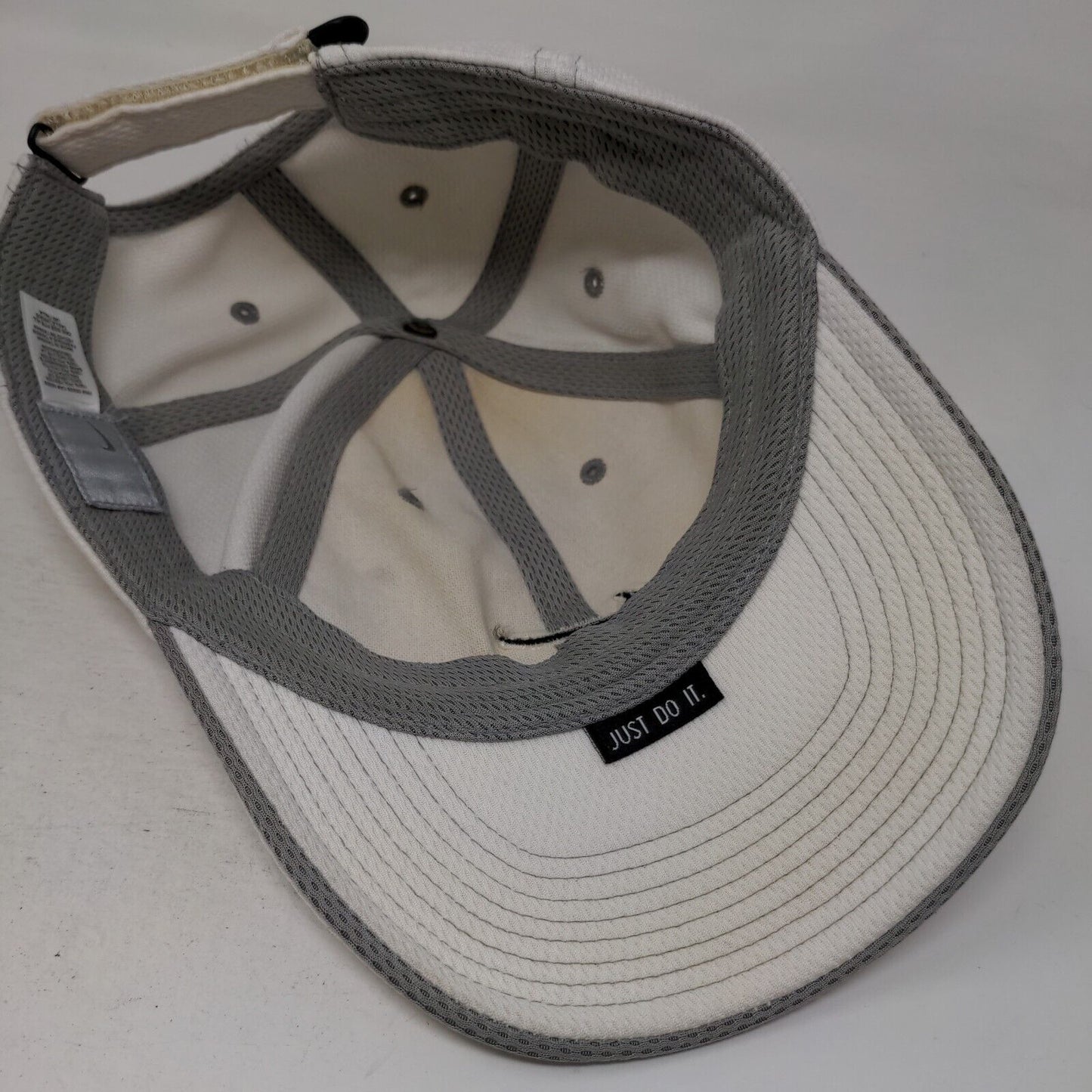 Nike Just Do It Strapback Hat White OSFA Embroidered Swoosh 6 Panel