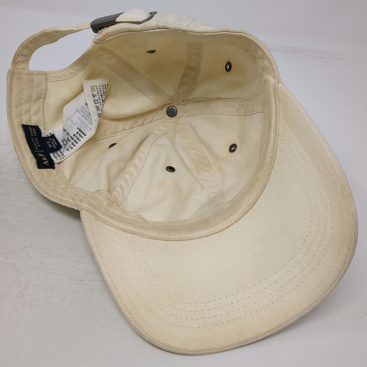 Abercrombie & Fitch Baseball Cap Beige One Size ASL I Love You Pride Rainbow Hat