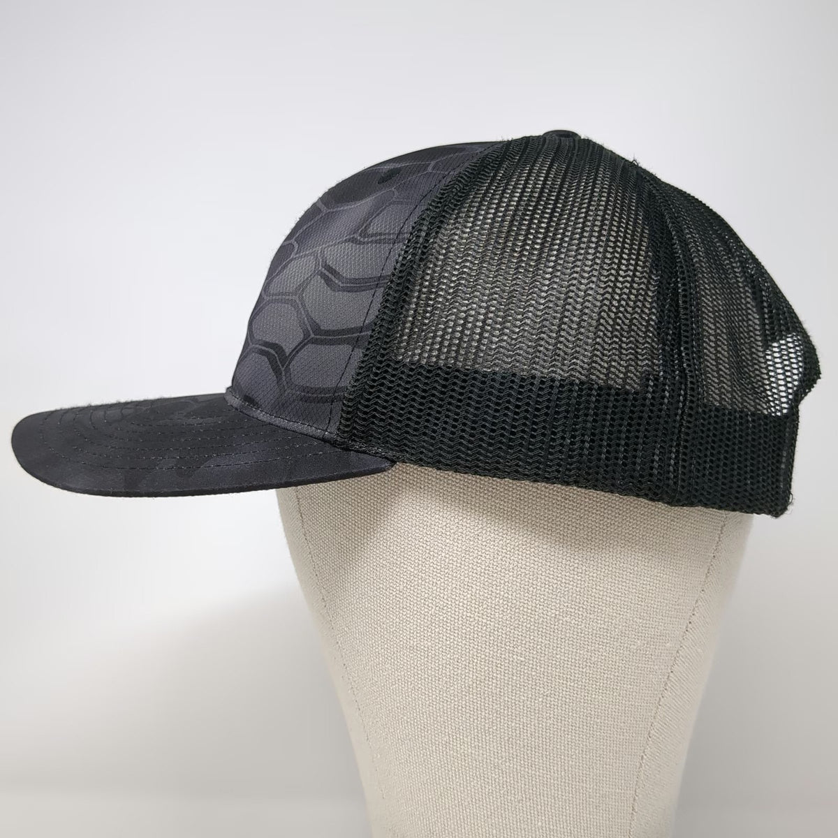 Richardson Trucker Hat Gray One Size Camo Base Line Snapback Mesh Polyester Cap