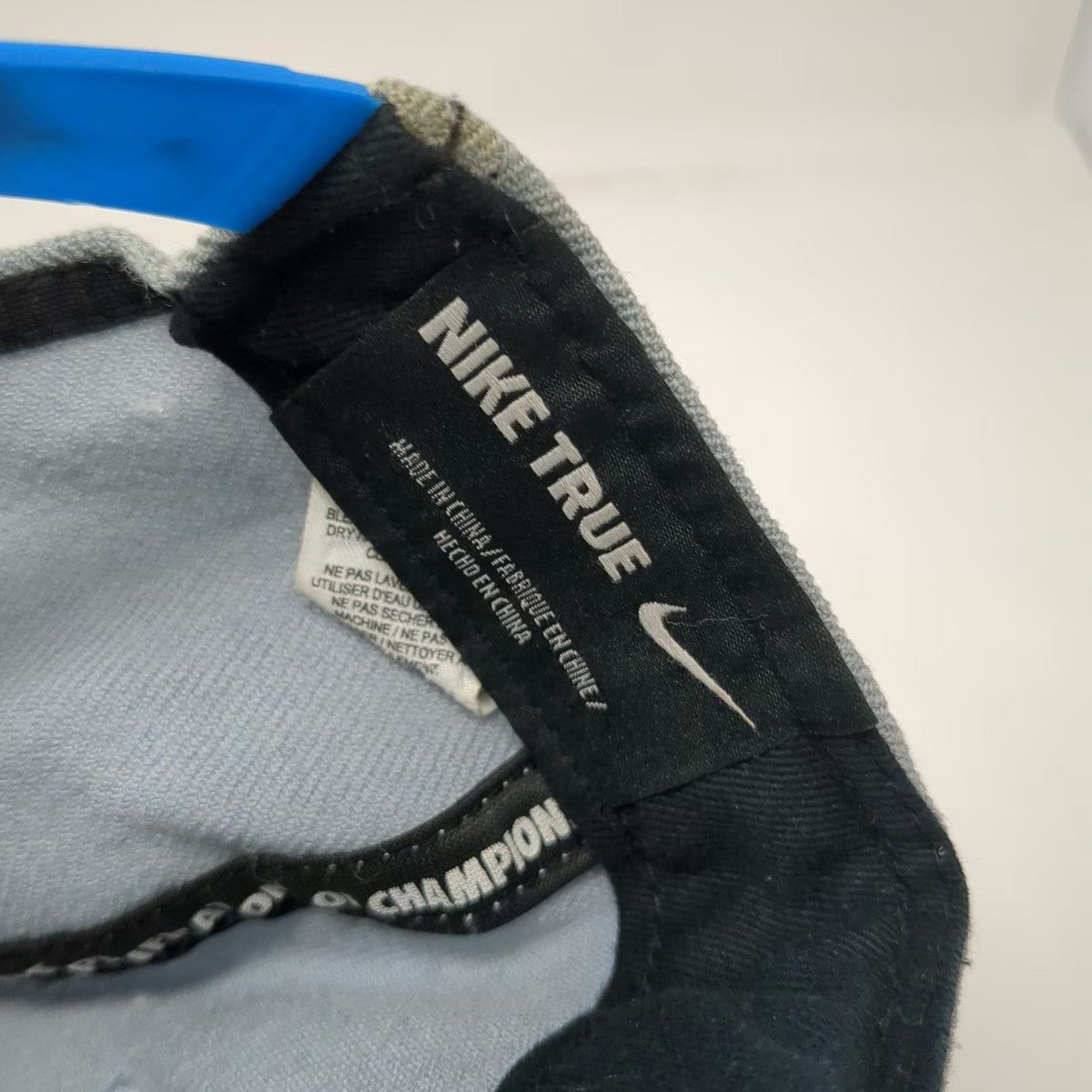 Nike Snapback Gray Blue One Size Hat 3D Swoosh Logo Two Tone Wool Flat Brim