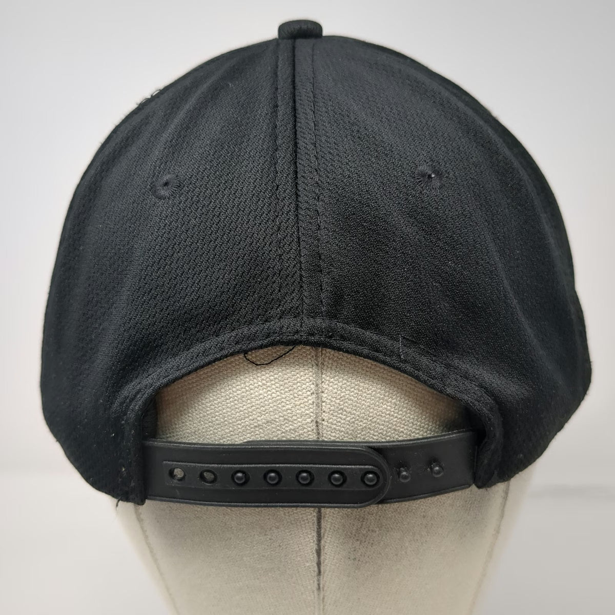 Taco Bell Snapback Black One Size Mesh Back Embroidered Logo Performance Hat