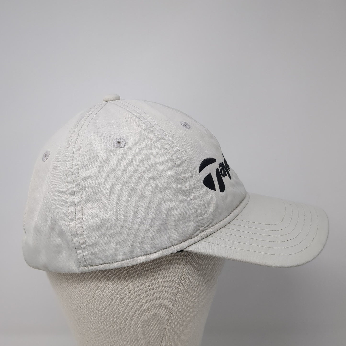 TaylorMade Strapback Baseball Cap White One Size Adjustable Embroidered 6 Panel