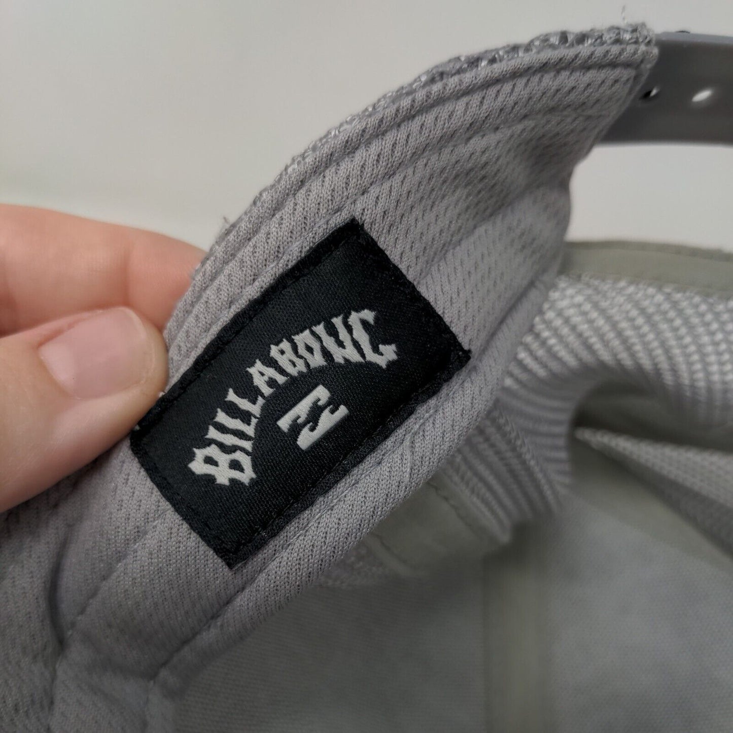 Billabong Snapback Trucker Hat Gray One Size Adjustable Mesh Back Embroidered
