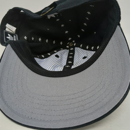 adidas Baseball Cap Black One Size Hat Trefoil Logo Strapback Grey Under-Visor