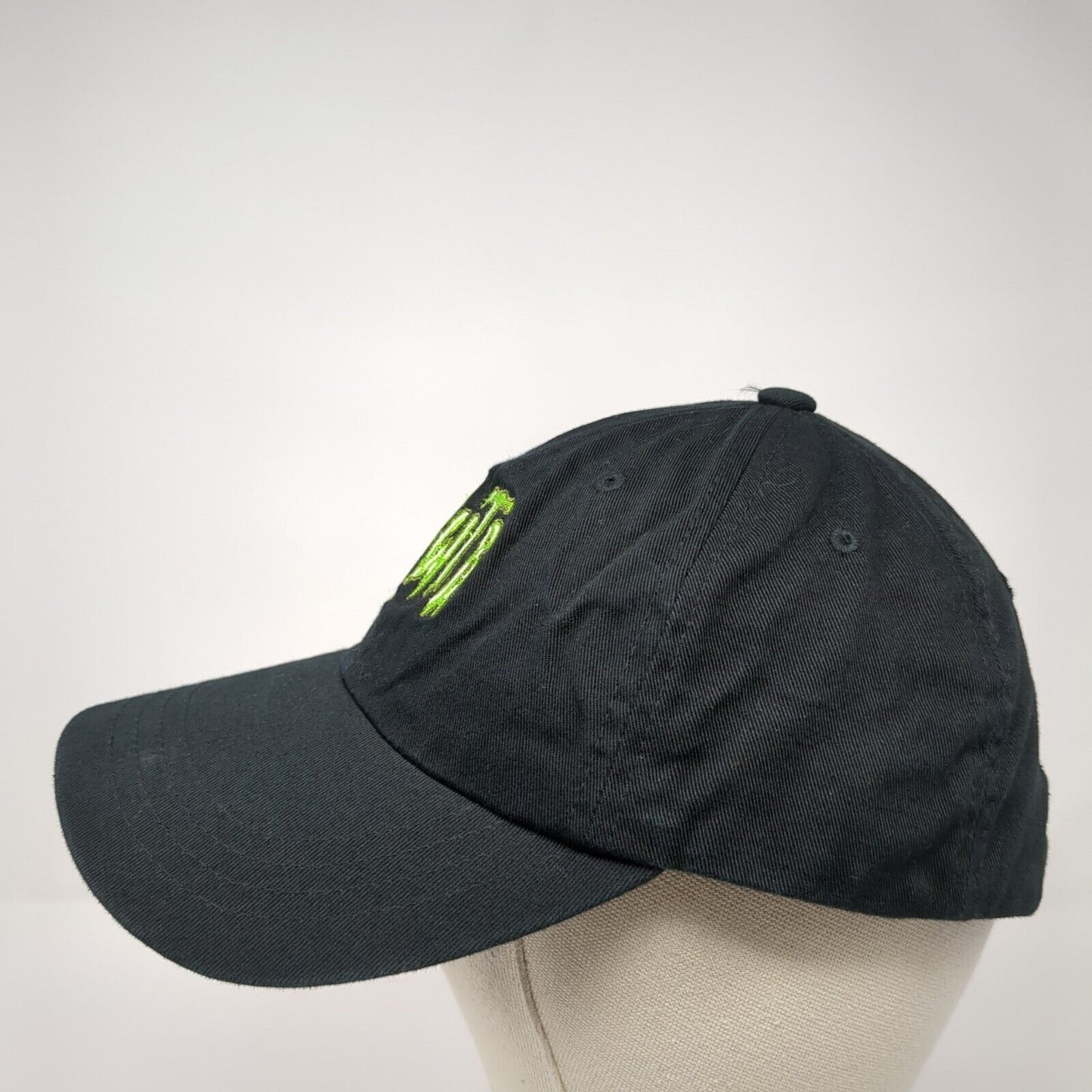 NWTR Slideback Hat Black One Size Adjustable Embroidered The Classics Yupoong
