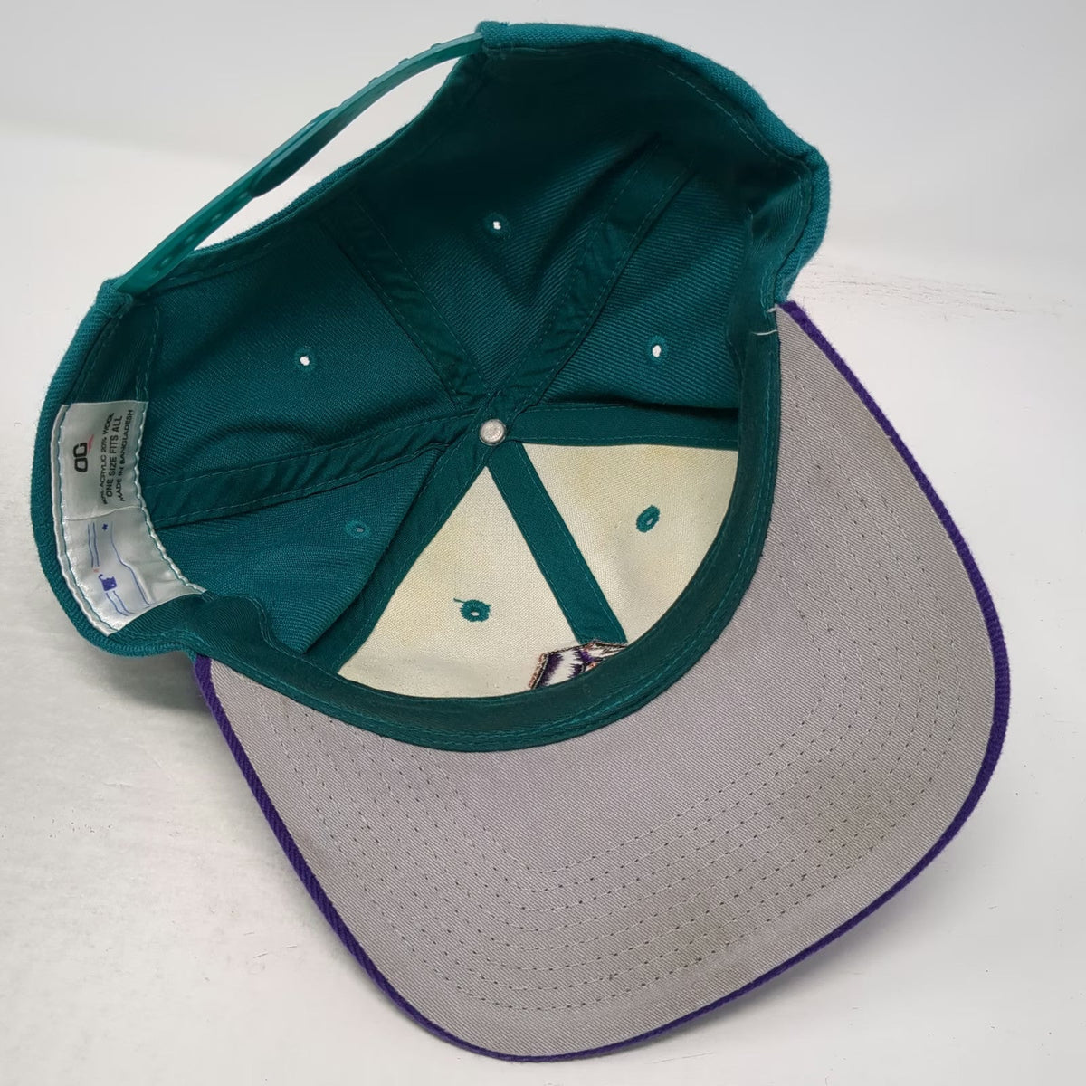 Arizona Diamondbacks MLB OC Snapback Hat Green Purple OSFM Gray Underbrim Logo
