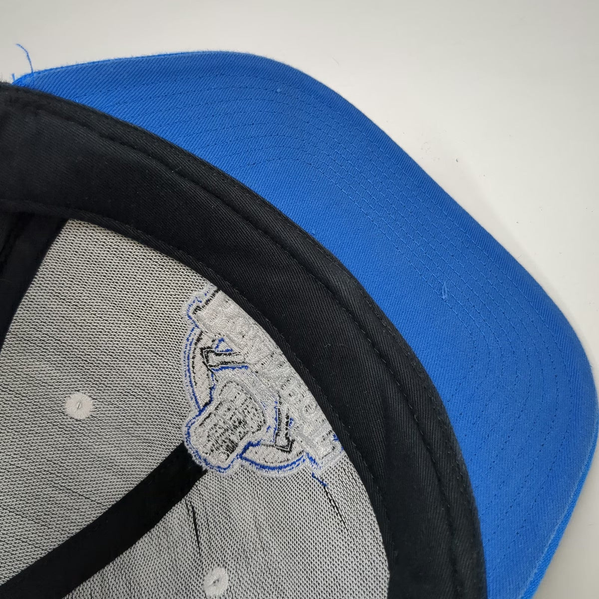 Snapback Black Blue One Size The Beanpot Hockey Tournament Flat Brim Hat Sports