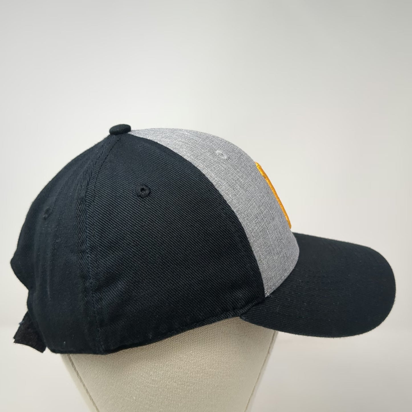 Pittsburgh Pirates MLB Fan Favorite Baseball Cap Black Gray One Size Strapback