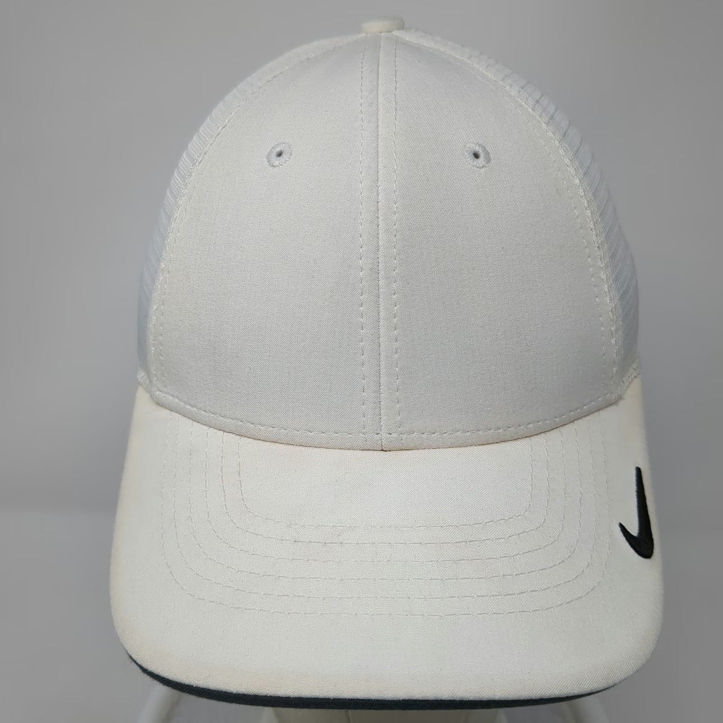 Nike Baseball Cap White M Pfizer Corporate Mesh Dri-FIT Legacy 91 Swoosh Hat