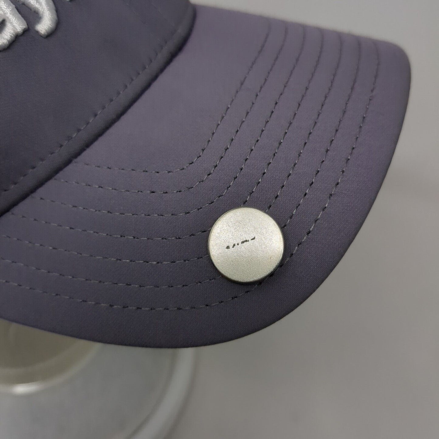 TaylorMade Fitted Mesh Back Trucker Hat Gray L/XL A-Flex Embroidered