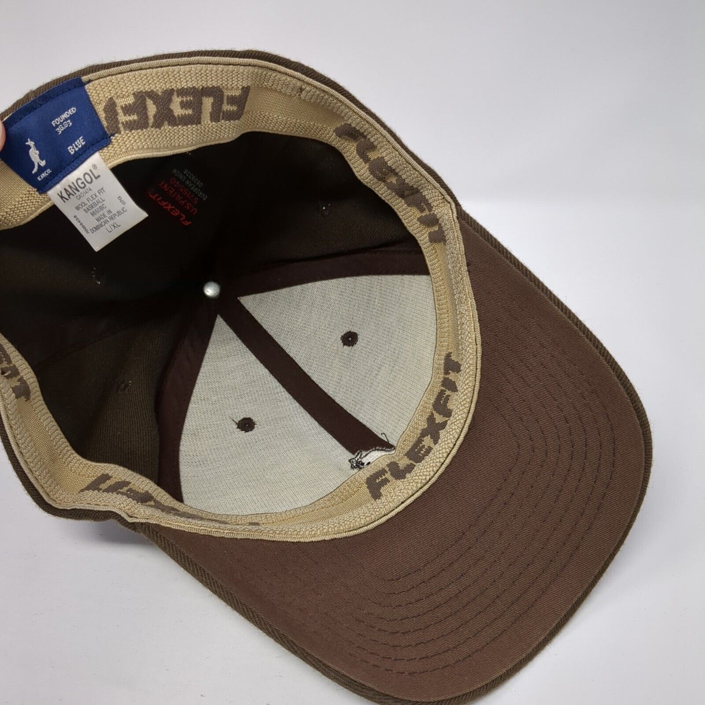 Kangol Kangaroo Fitted Hat Brown L/XL Embroidered Flexfit 6 Panel