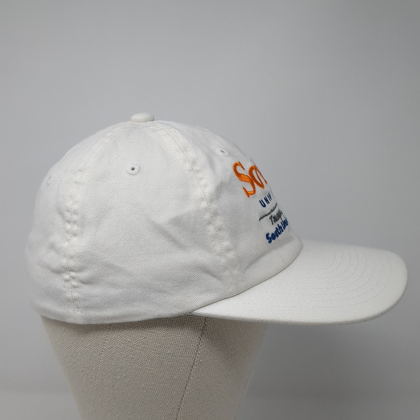South University Tampa Florida Fitted Baseball Cap White XL Flexfit Yupoong
