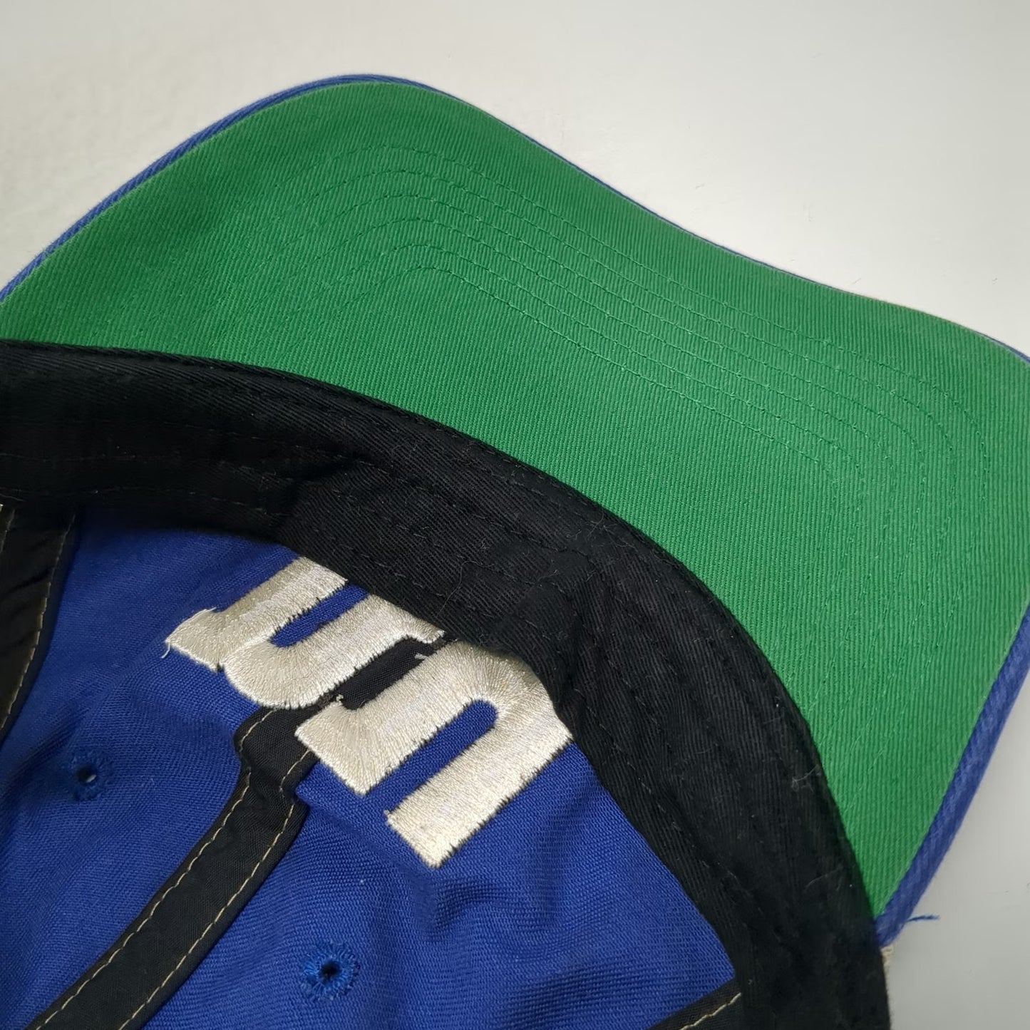 '47 New York Giants NFL Trucker Hat Blue Beige White Green OSFM Snapback Mesh