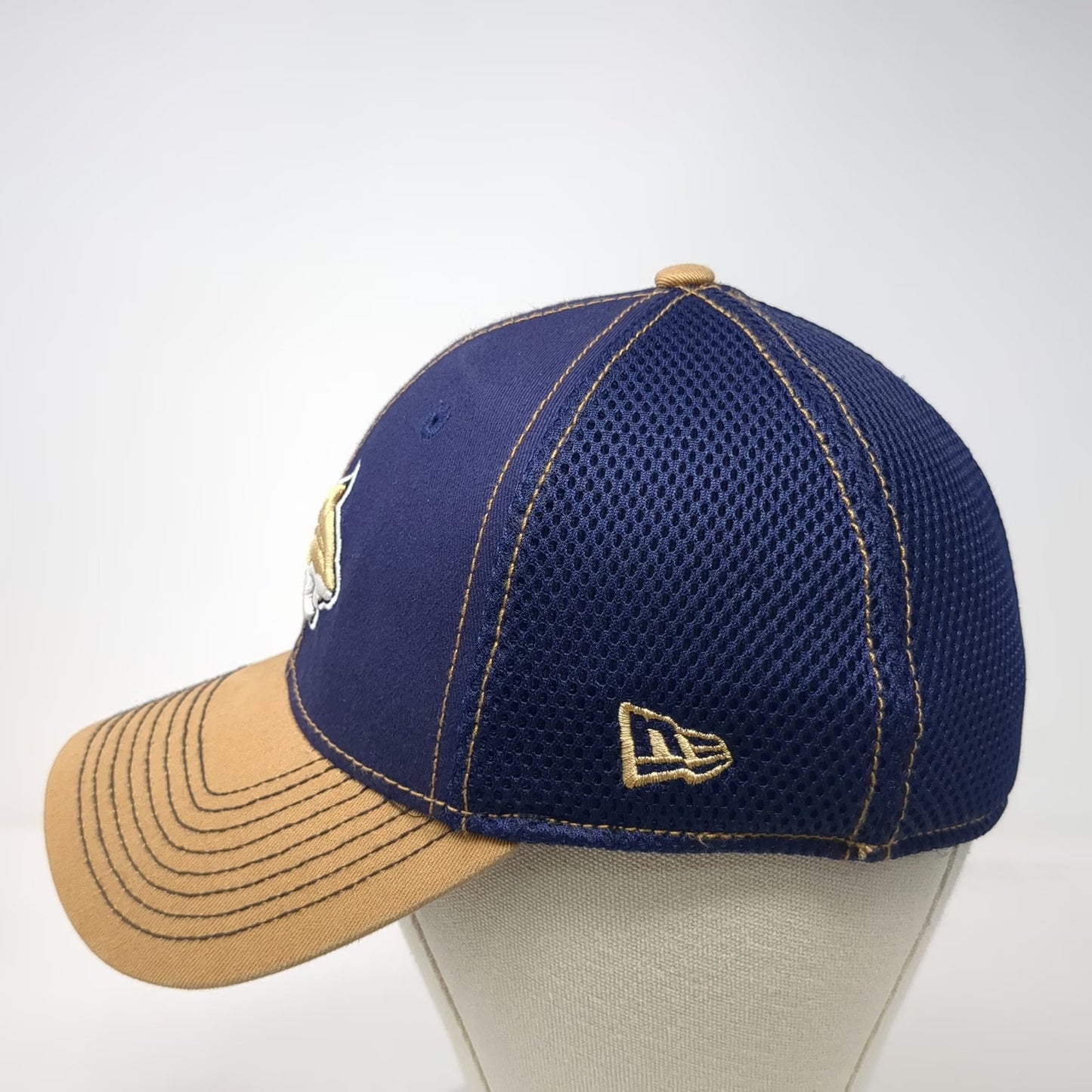 New Era Montana State Bobcats NCAA Blue M 39THIRTY Mesh Cap Stretch Cats Logo