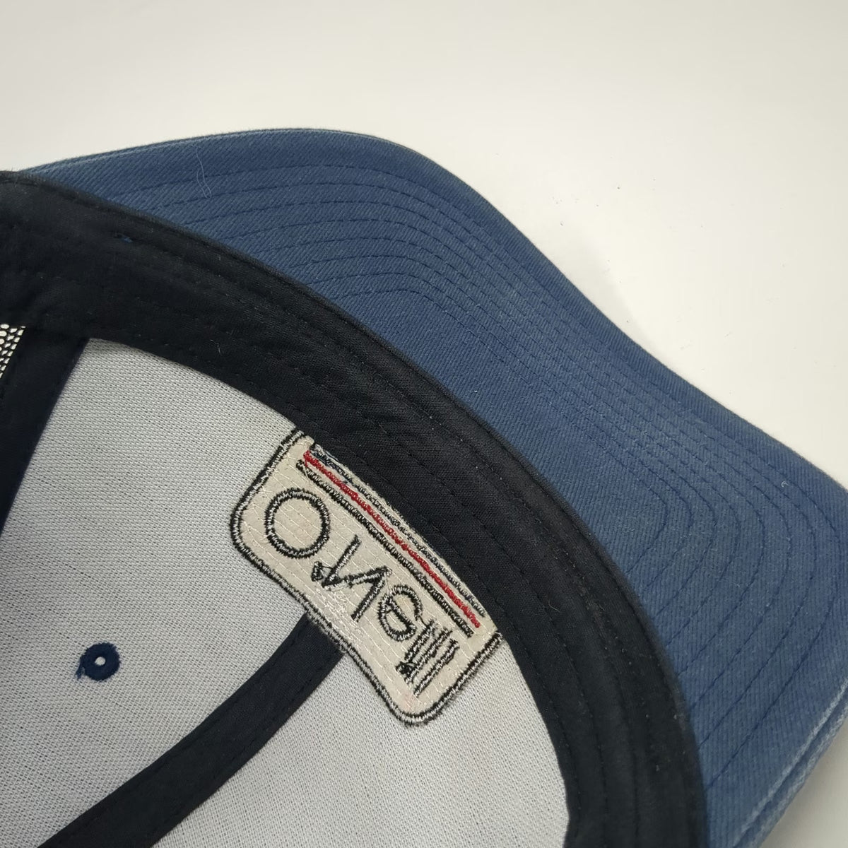 O'Neill Trucker Hat Blue One Size Snapback Mesh Back Logo Patch Curved Brim Surf