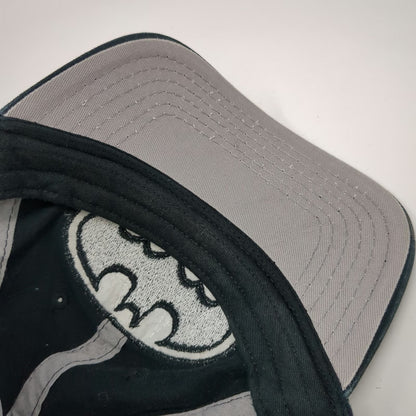 Bioworld Batman Logo Snapback Hat Black One Size Embroidered Gray Underbrim