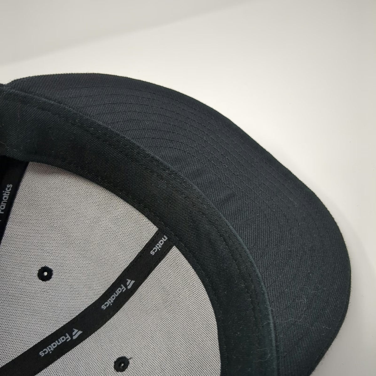 Boston Bruins NHL Fanatics Cap Black 7 1/2 Spoked-B Logo Fitted Flat Brim Hat