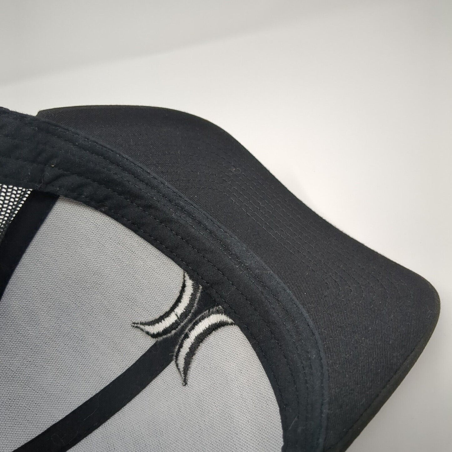 Hurley Snapback Trucker Hat Black OS Adjustable Mesh Back Classics Yupoong