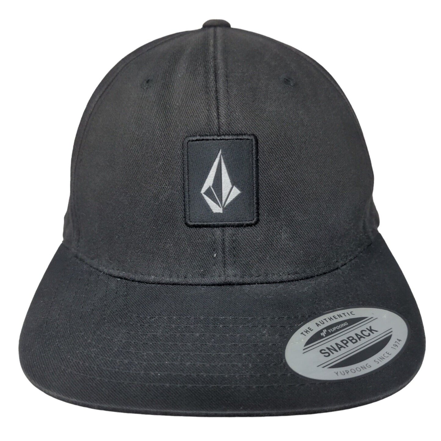 Volcom Snapback Hat Black One Size Adjustable Embroidered Logo Yupoong