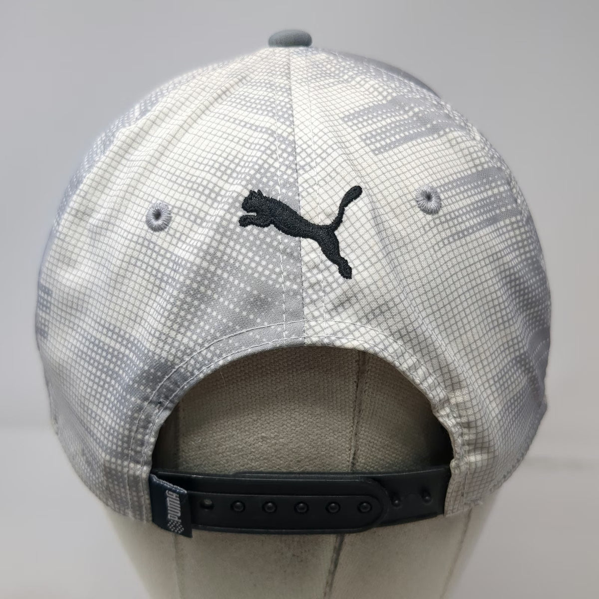 Puma Snapback Hat Gray One Size Cat Logo Grid Pattern Performance Golf Cap Black