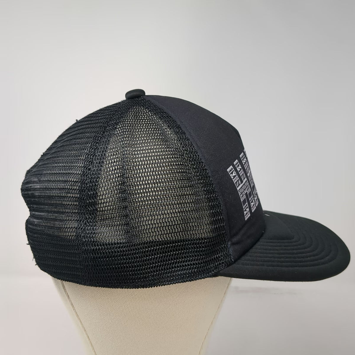 Hawaiian Headwear Trucker Hat Black One Size Islands Map Graphic Tribal Pattern