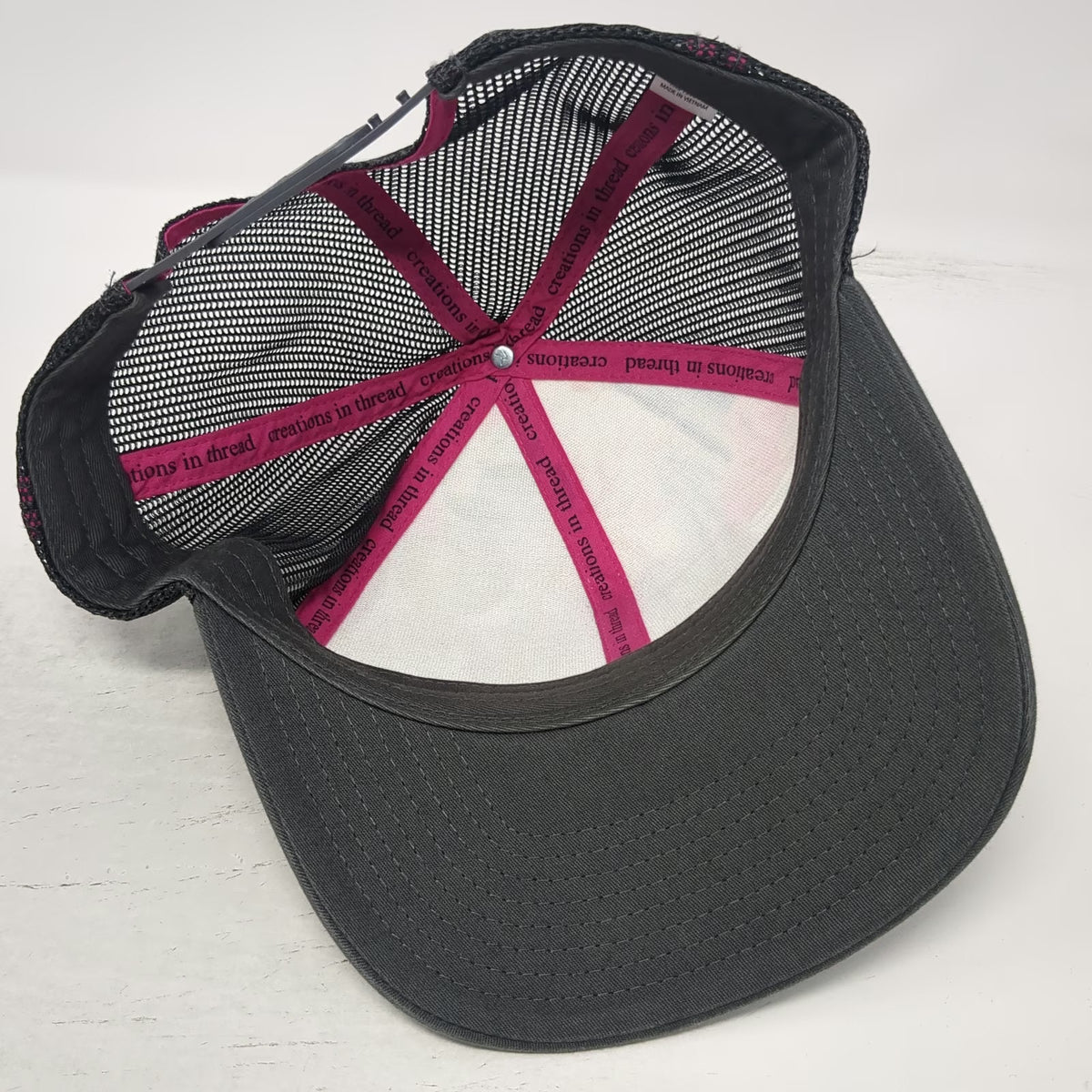 Triangle T Boutique Trucker Hat Gray White One Size Floral Cactus Mesh Snapback