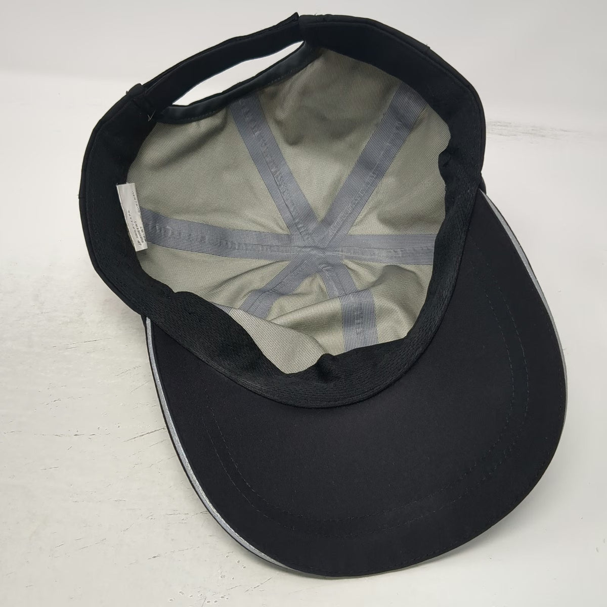 Lululemon Baseball Cap Black One Size Strapback Reflective Polyester Logo Hat
