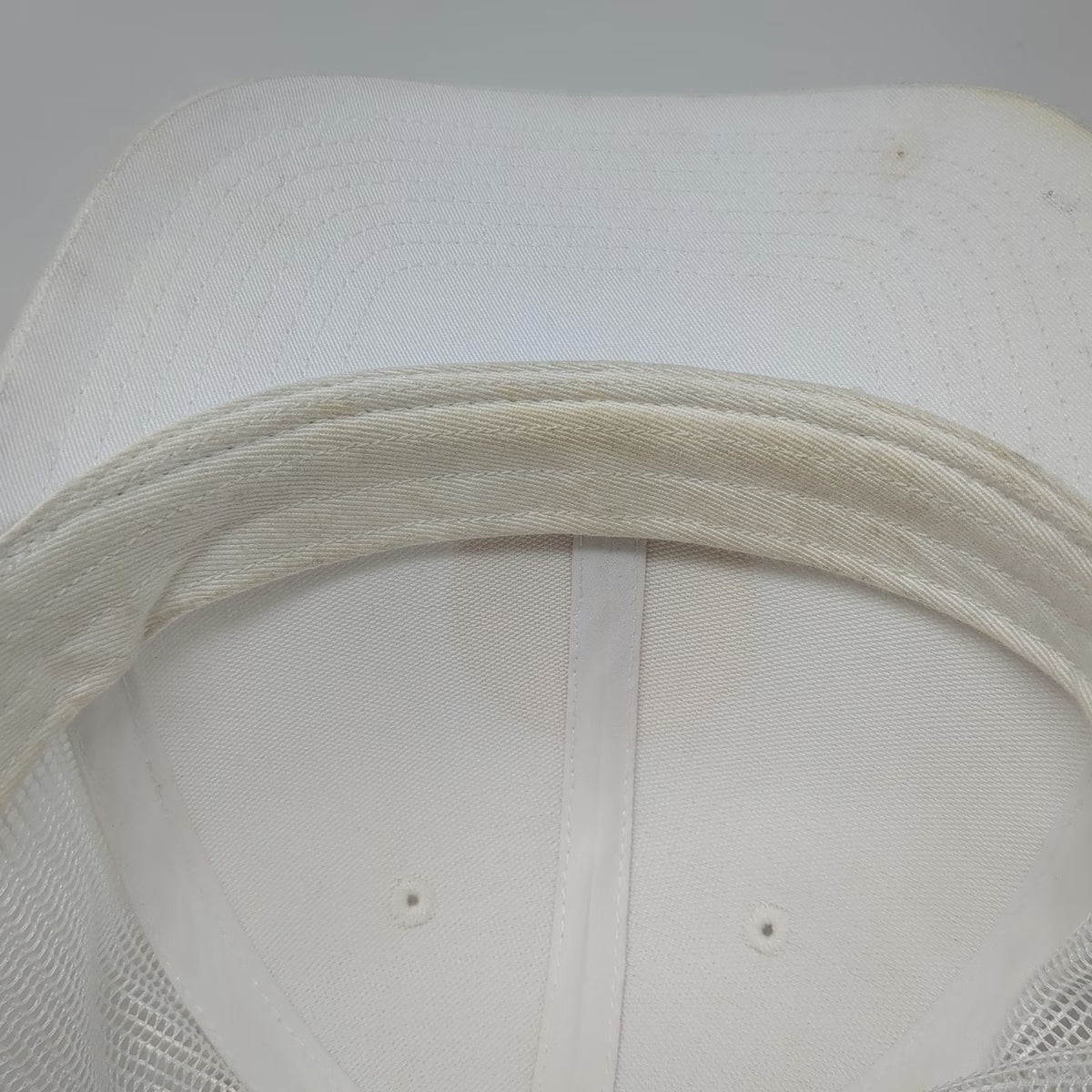 KBETHOS Trucker Hat White One Size Snapback Mesh Sand Jamm Wildwood NJ Graphic