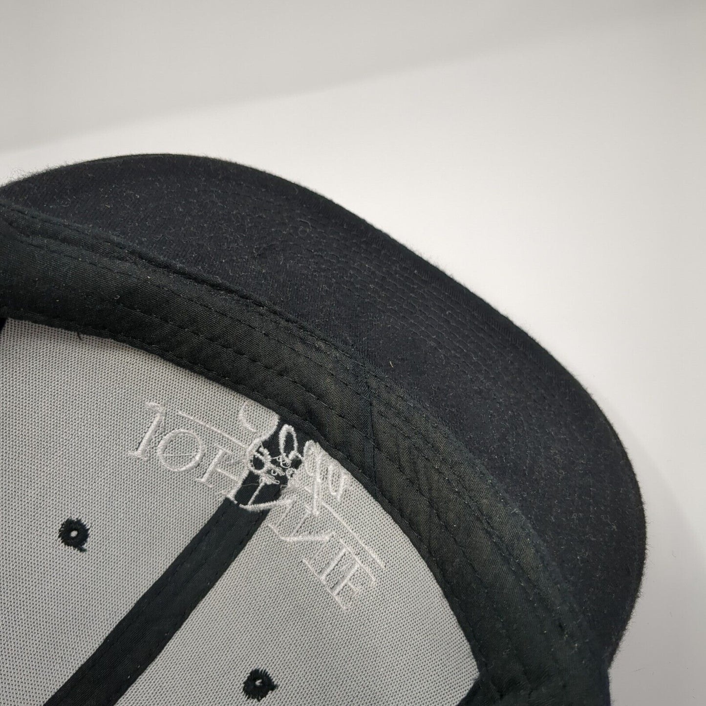 Johnnie & Soda Snapback Hat Black One Size Adjustable Apollo 6 Panel