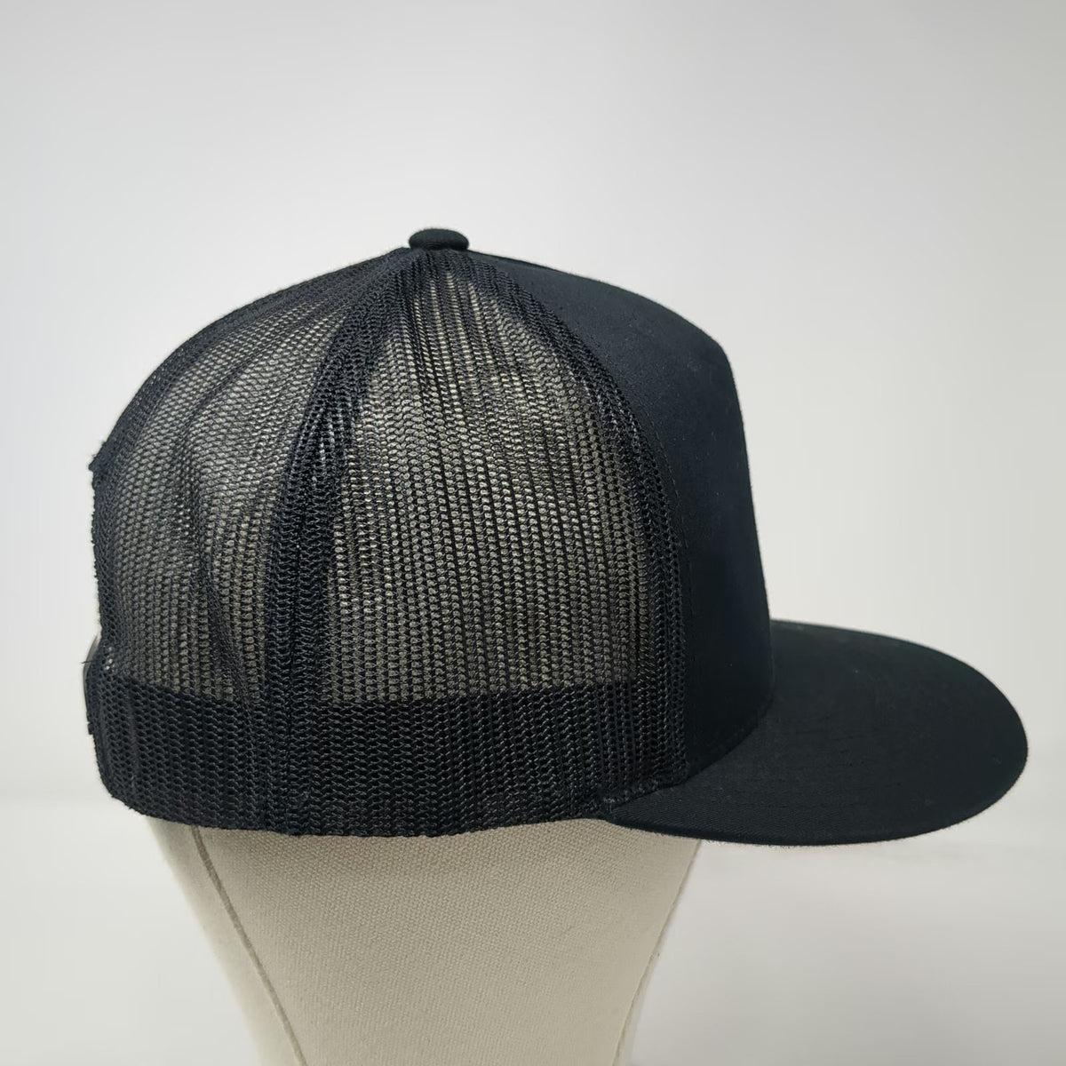 Yupoong Trucker Hat Black White One Size Apple Logo Mesh Snapback Embroidered