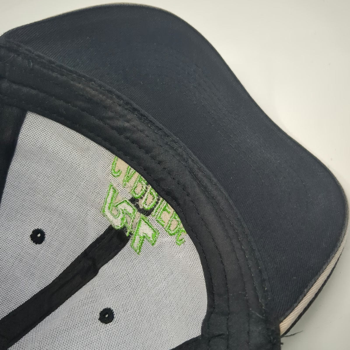 R+L Carriers Trucker Hat Black One Size Mesh Back Snapback Green Embroidery Logo