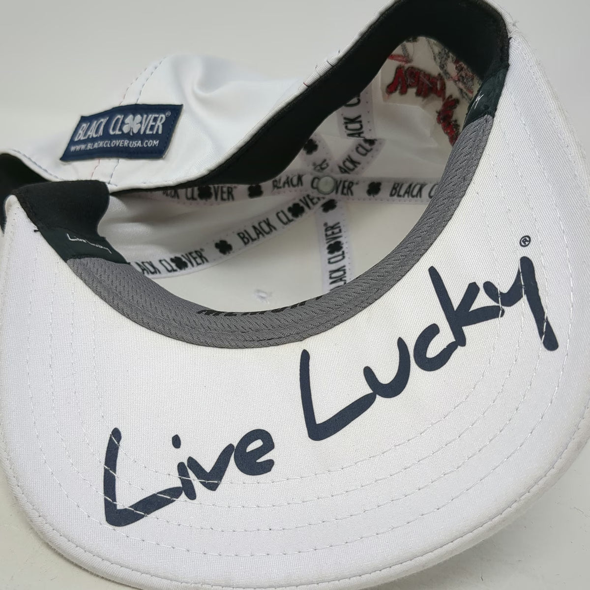 Black Clover Baseball Cap White XL Fitted Memory Fit Live Lucky Valley Rowdies