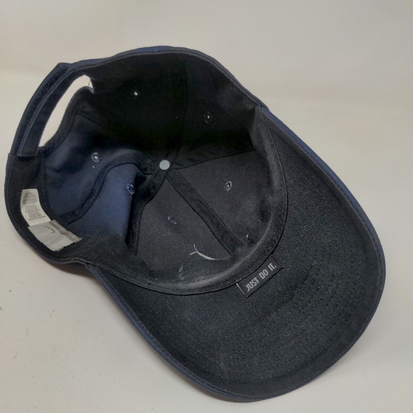 Nike Men's Strapback Hat Blue OSFA Embroidered Swoosh Logo Vintage Gray Tag