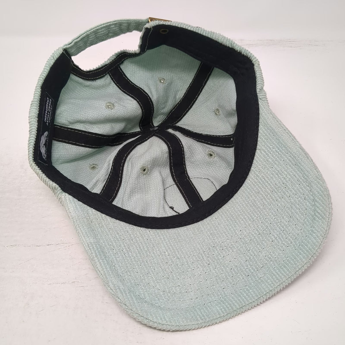 Itonic Nilo Green Baseball Cap One Size Corduroy Mountain Landscape Patch Hat