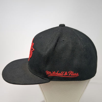 Philadelphia 76ers NBA Mitchell & Ness Cap Hat Black 7 1/4 Fitted Iverson HWC