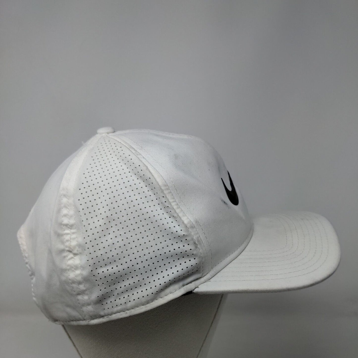 Nike Golf Snapback Hat White OSFM Adjustable Breathable Dri-Fit 6 Panel