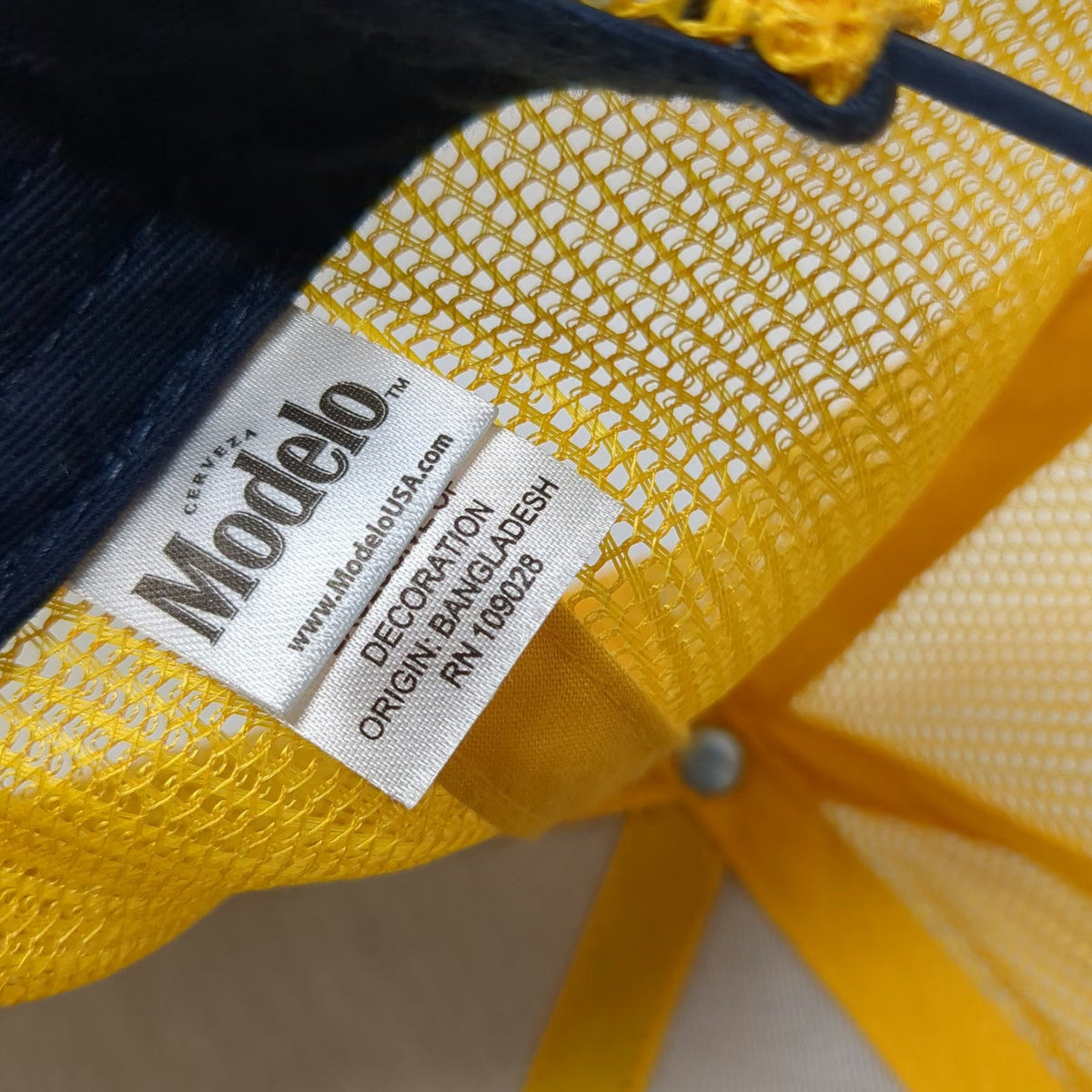Modelo Trucker Hat Blue Yellow One Size Mesh Back Snapback Cerveza Beer Logo