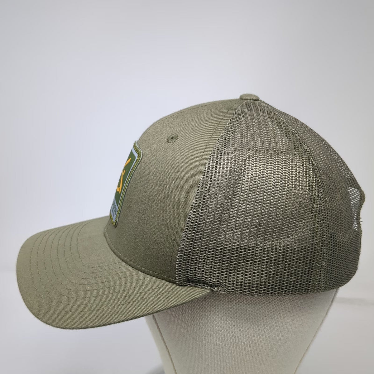 Richardson Trucker Hat Green One Size Silverbow Spokane Washington Mesh Snapback