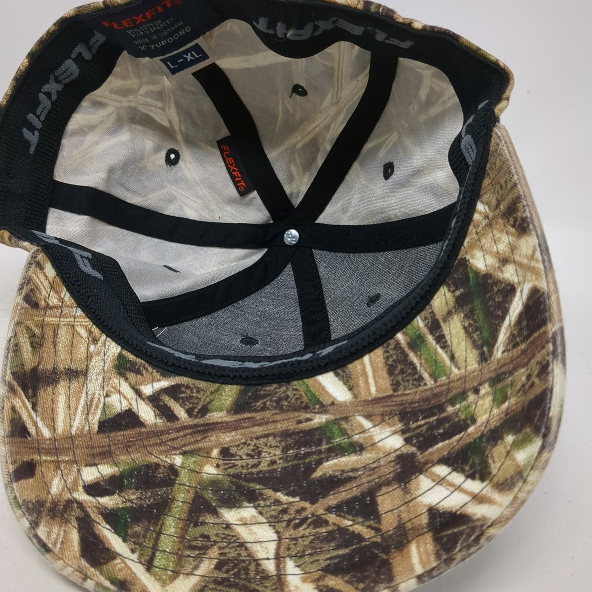 Flexfit Baseball Cap Brown XL Mossy Oak Blades Camo Roadrunner Glass Logo Hat
