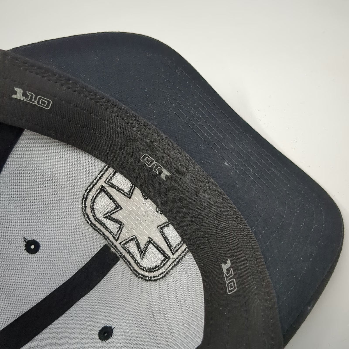 Polaris Trucker Hat Black One Size Mesh Back Snapback Flexfit 110 Pink Star Logo